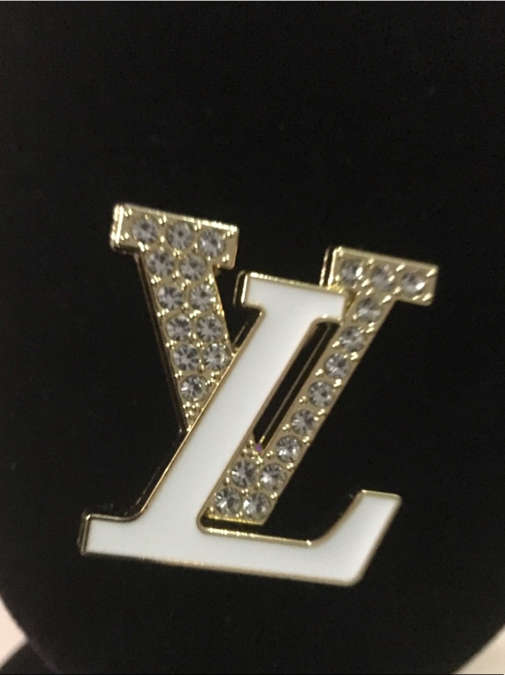 Fashion Jewelry Gold and White Crystal Brooch